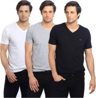 Basics Solid Men's V-neck Black T-Shirt