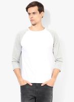 Incult White Solid Round Neck T-Shirt