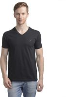 WRIG Solid Men's V-neck Black T-Shirt