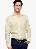 Alley Men Solid Yellow Casual Shirt