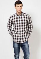 Basics Full Sleeve Checks White Casual Shirts