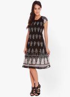 Fusion Beats Brown Colored Printed Shift Dress