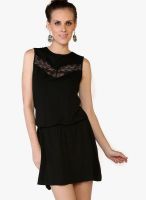 Globus Black Colored Solid Shift Dress