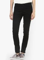 SISTER'S POINT Black Solid Jeans