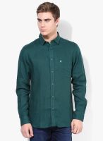 Izod Green Solid Slim Fit Casual Shirt