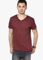 Phosphorus Maroon Cold Pigment Dyed V Neck Tee With Pocket Print