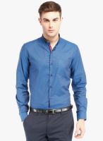 Black Coffee Navy Blue Solid Slim Fit Formal Shirt