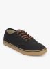 United_Colors_of_Benetton_Black_Sne_4.jpg