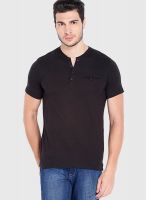 Highlander Black Solid Henley TShirts