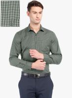 Mark Taylor Green Checks Slim Fit Formal Shirt