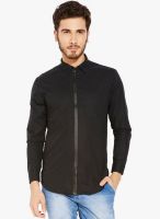 Globus Black Solid Slim Fit Casual Shirt