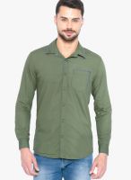 Globus Green Solid Regular Fit Casual Shirt