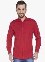 Globus Red Solid Regular Fit Casual Shirt