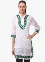 Saadgi White Embroidered Kurta