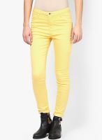 Vero Moda Yellow Jeans