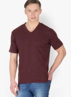 Hypernation Maroon Solid V Neck T-Shirt