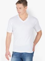 Hypernation White Solid V Neck T-Shirt