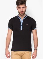 Mufti Black Solid Henley T-Shirt