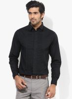 Arrow New York Black Solid Regular Fit Formal Shirt