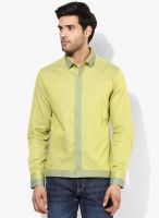 I Know Green Solid Slim Fit Casual Shirt