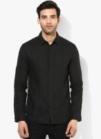 Jack & Jones Black Solid Slim Fit Casual Shirt