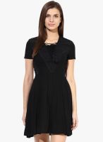 SbuyS Black Colored Solid Skater Dress