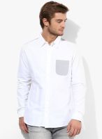 United Colors of Benetton White Solid Slim Fit Casual Shirt
