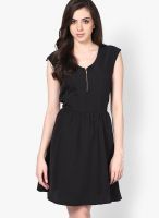 Harpa Black Colored Solid Skater Dress