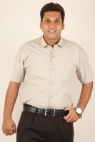 Ignu Men's Solid Casual Brown Shirt