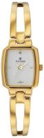 Titan Nf2131ym09 Karishma Analog Watch - For Women