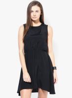 United Colors of Benetton Black Colored Solid Shift Dress