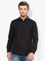United Colors of Benetton Black Solid Slim Fit Casual Shirt