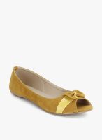 Z Collection Mustard Yellow Peep Toes