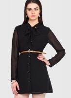 Femenino Black Colored Solid Shift Dress