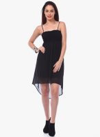 Vero Moda Black Colored Solid Asymmetric Dress