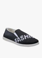 Yepme Black Loafers