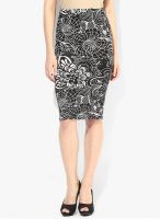 Dorothy Perkins Black Color A-Line Skirt