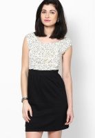 MB Starlight Ruffled Chic Dress