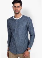 Mr Button Solid Blue Casual Shirt