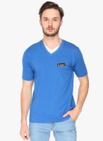 Campus Sutra Blue Solid V Neck T-Shirt