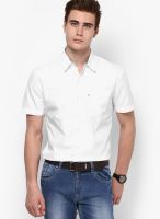 Levi's White Check Regular Fit Casual Shirt