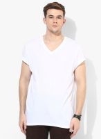 Levi's White Solid V Neck T-Shirt