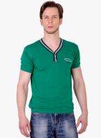 Duke Green Solid V Neck T-Shirt