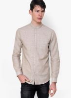 The Indian Garage Co. Solid Beige Casual Shirt