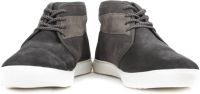 United Colors of Benetton Sneakers(Black, Grey)