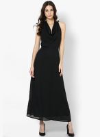 Calgari Black Colored Solid Maxi Dress