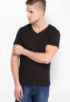 Highlander Black Solid V Neck T-Shirts