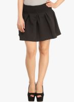 N-Gal Black Flared Skirt