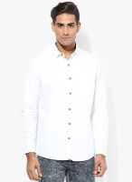 British Club White Solid Slim Fit Casual Shirt
