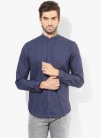 Code by Lifestyle Navy Blue Solid Slim Fit Casual Shirt